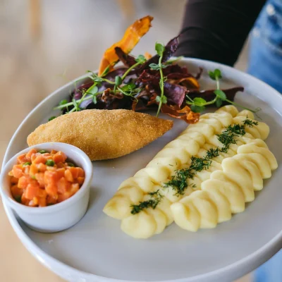 polskie-danie-podane-na-talerzu